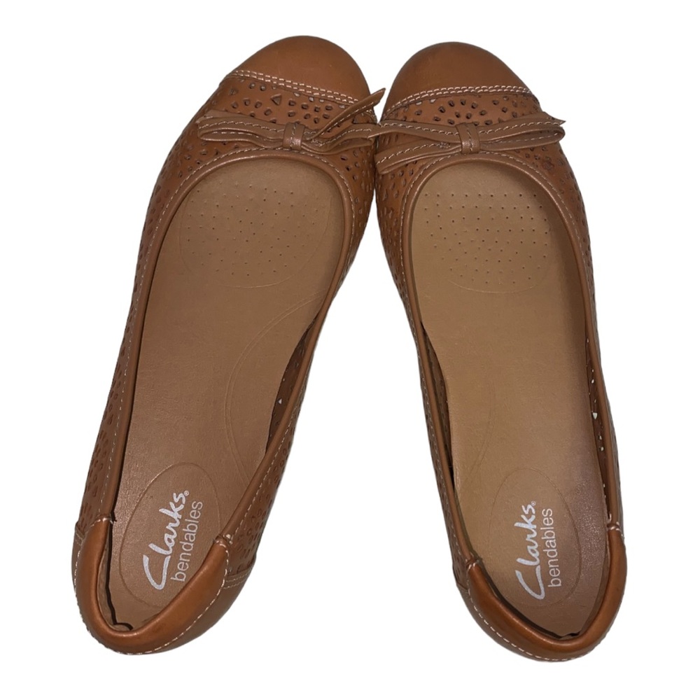 Clarks Bendables Poem Journal Perforated Leather Comfort Ballet Flats | Size 7.5